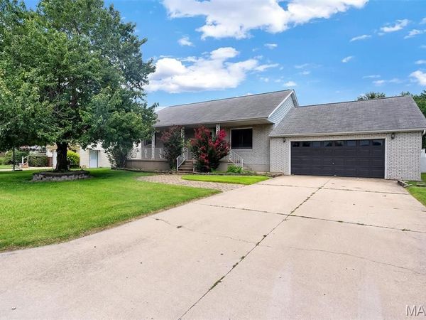 14 Perigen Lane, Granite City, IL 62040