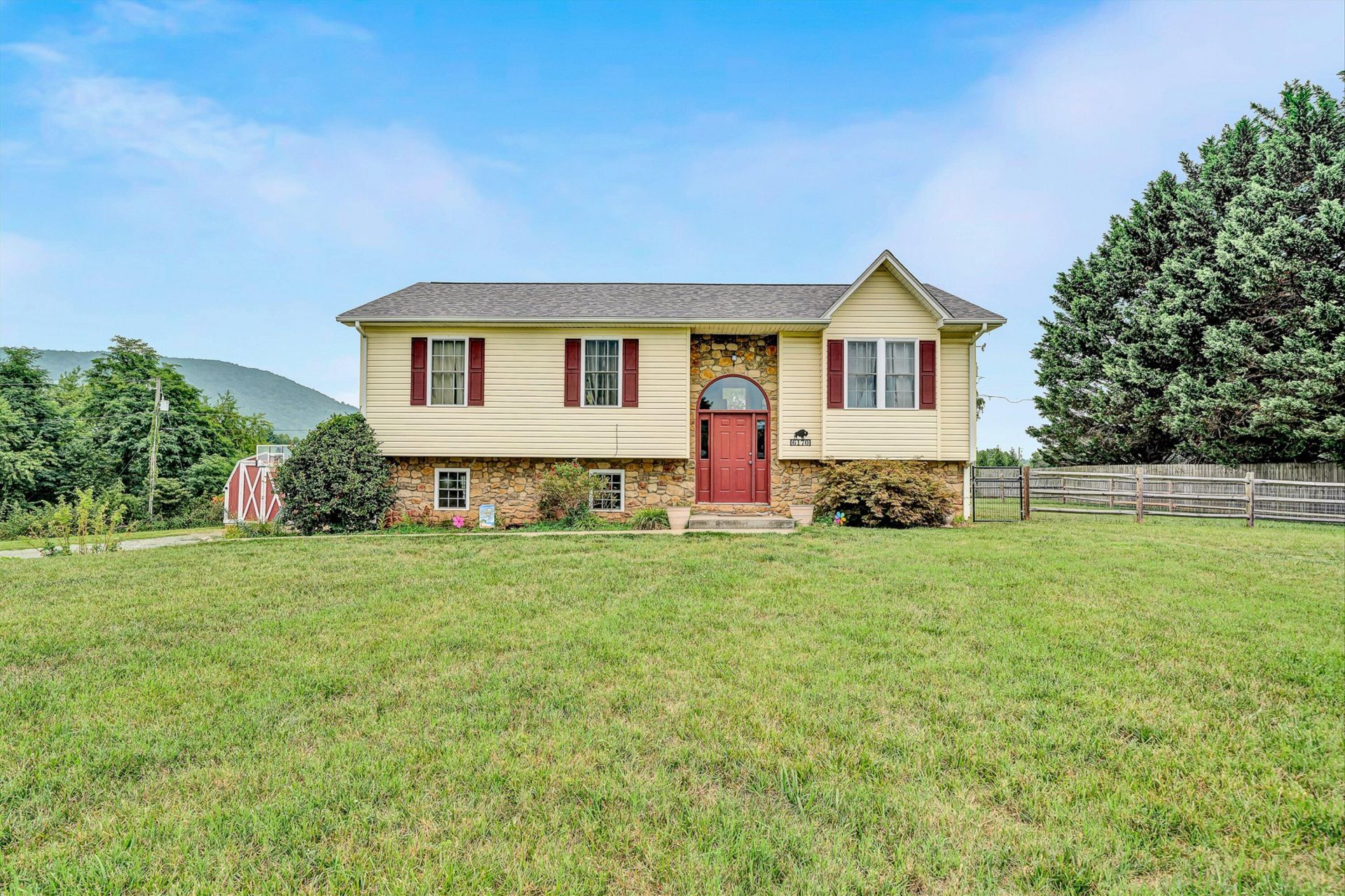 6170 Jubal Early Hwy, Hardy, VA 24101 Main Photo