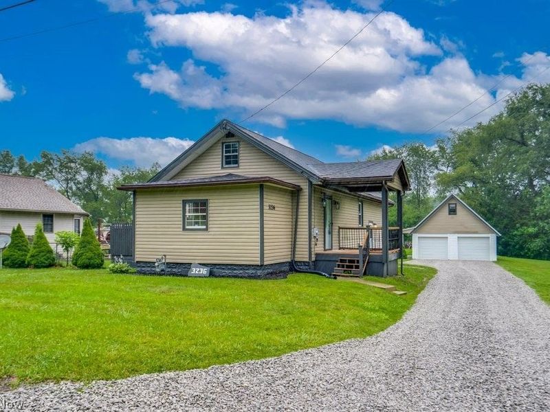 3236 Young Avenue NW, Massillon, OH 44647 Photo 1