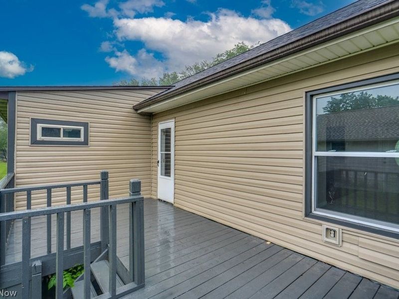 3236 Young Avenue NW, Massillon, OH 44647 Photo 3