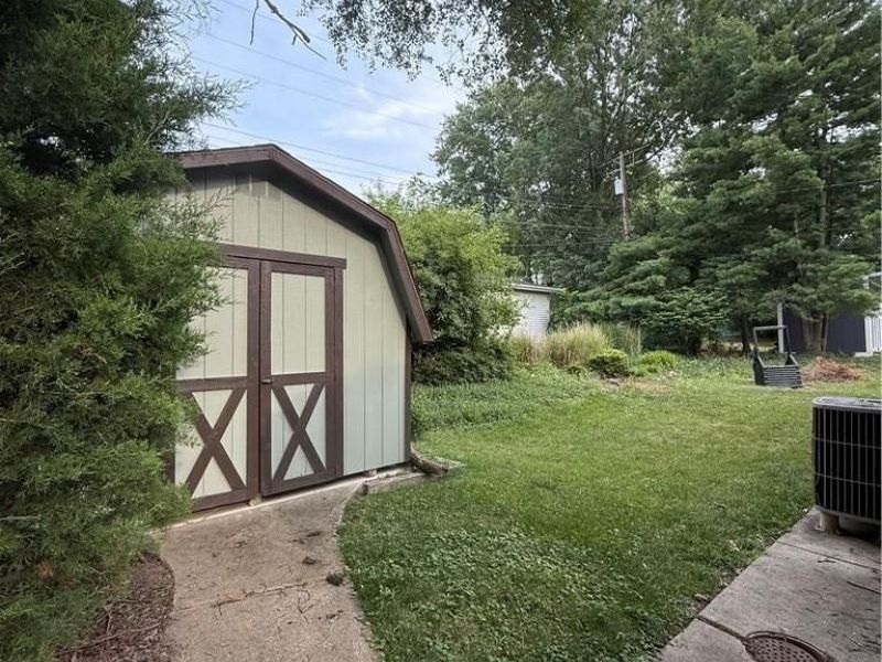 13599 Atlantic Road, Strongsville, OH 44149 Photo 12