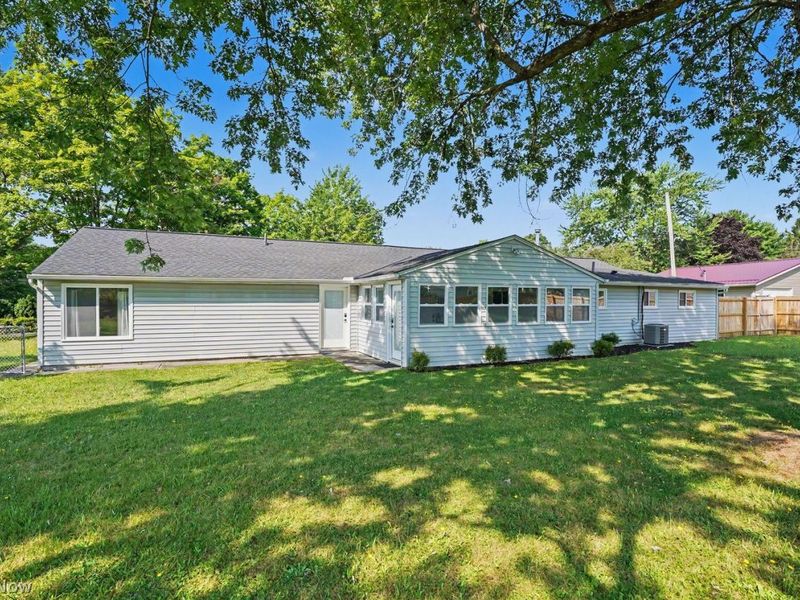 9198 St Nicholas Drive, Streetsboro, OH 44241 Photo 6