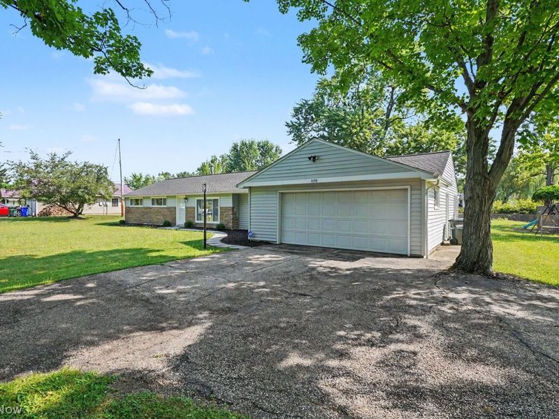 9198 St Nicholas Drive, Streetsboro, OH 44241 Photo 7