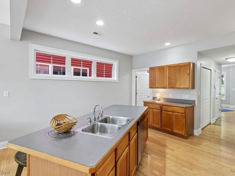 2013 W 58th Street, Cleveland, OH 44102 Photo 13