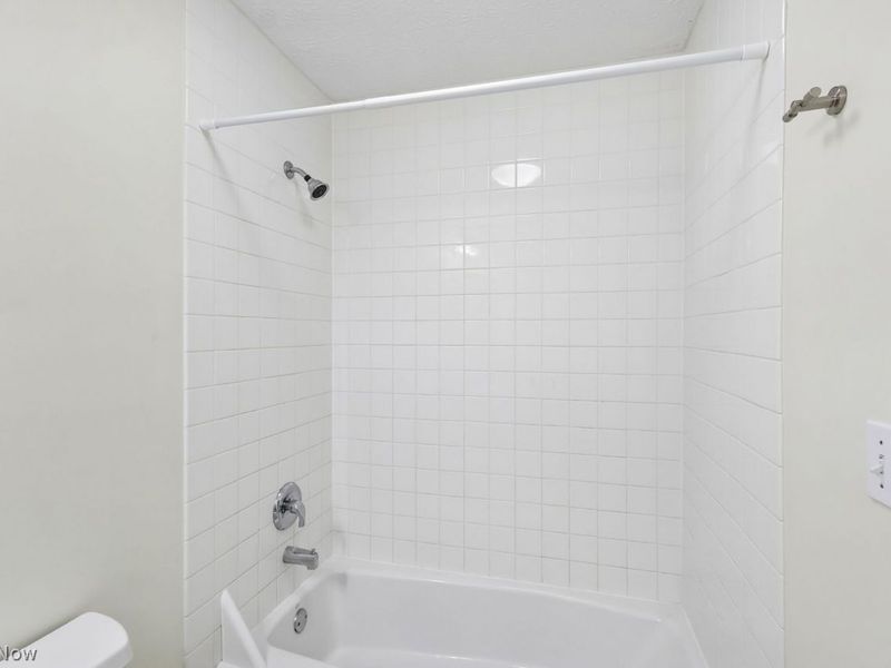 2013 W 58th Street, Cleveland, OH 44102 Photo 24