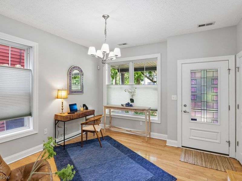 2013 W 58th Street, Cleveland, OH 44102 Photo 8