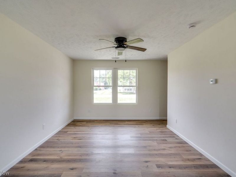 331 Abbe Road N, Elyria, OH 44035 Photo 8