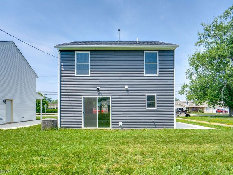 335 Abbe Road N, Elyria, OH 44035 Photo 27
