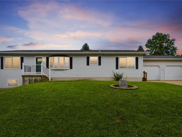 202 Wilson Court, Anamosa, IA 52205