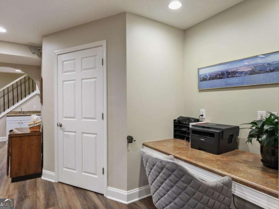 Property Image 32