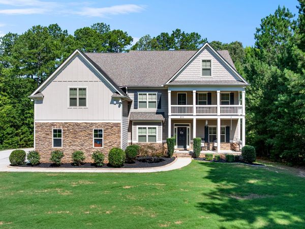 211 Fox Hall Crossing W, Senoia, GA 30276