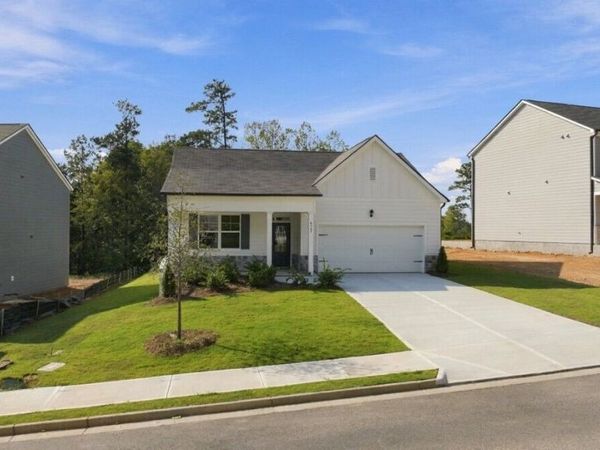 6067 Airedale Drive, Union City, GA 30291