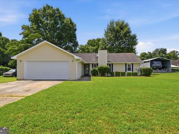 208 Sun Valley Drive, Warner Robins, GA 31093