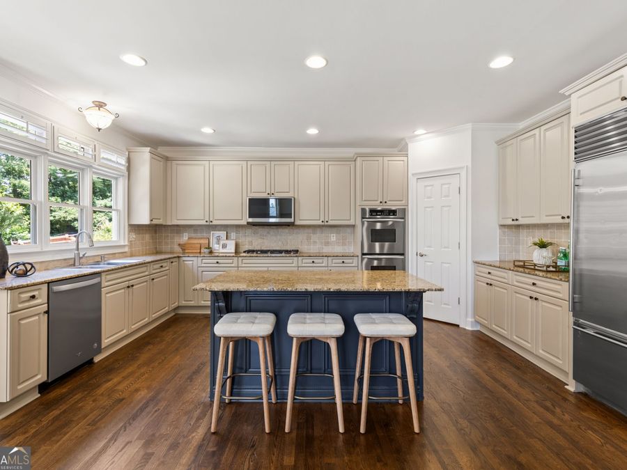 Property Image 17