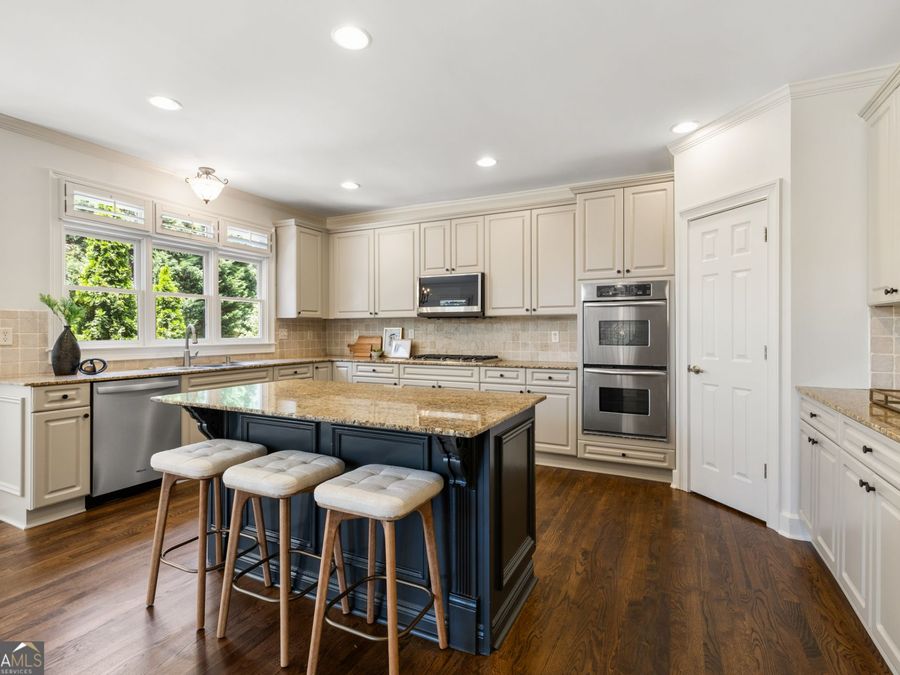 Property Image 21
