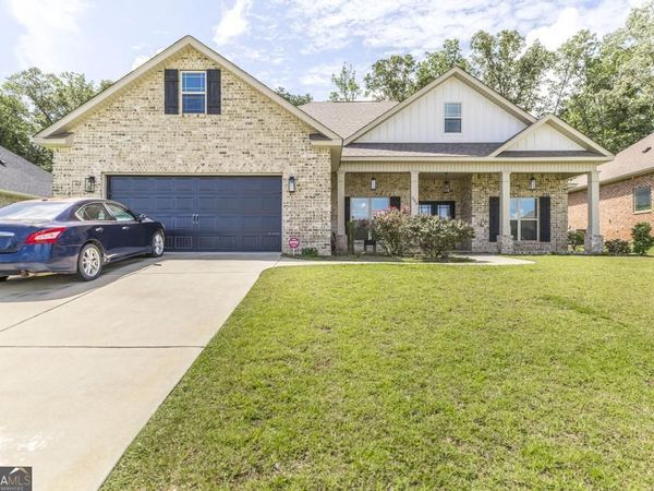 306 Rustic Live Oak Trail, Bonaire, GA 31005