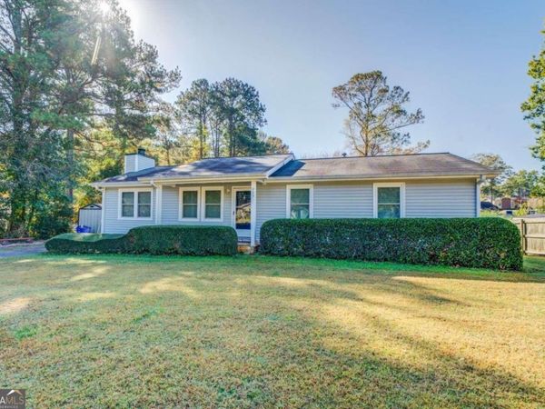905 Rambling Rose Court NW, Conyers, GA 30012