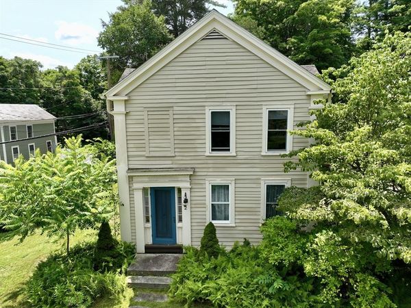2 Old Sunderland, Montague, MA 01351