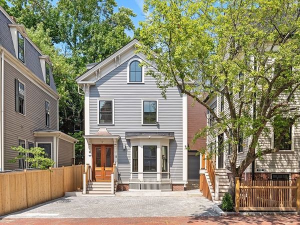 9-11 Mt. Auburn Street, Cambridge, MA 02138
