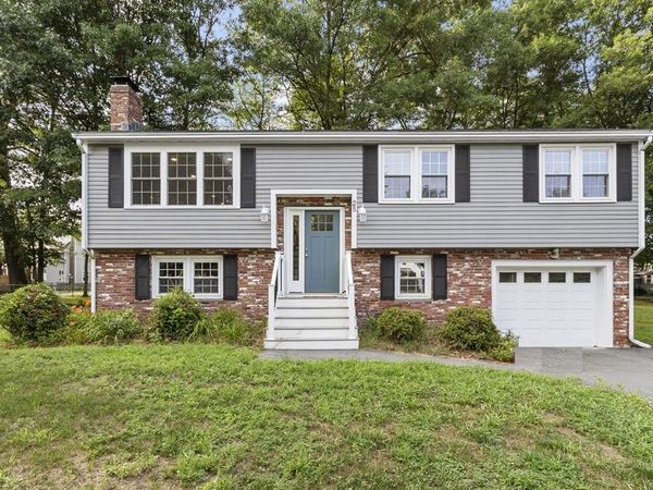 25 Glenwood Rd, Tewksbury, MA 01876