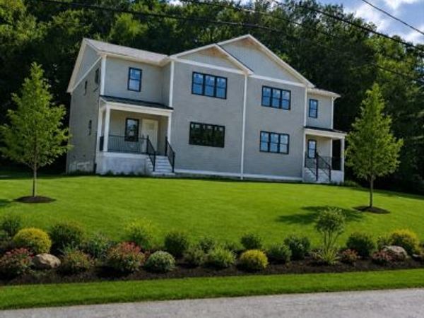 27 Rollins, Unit B, Groveland, MA 01834