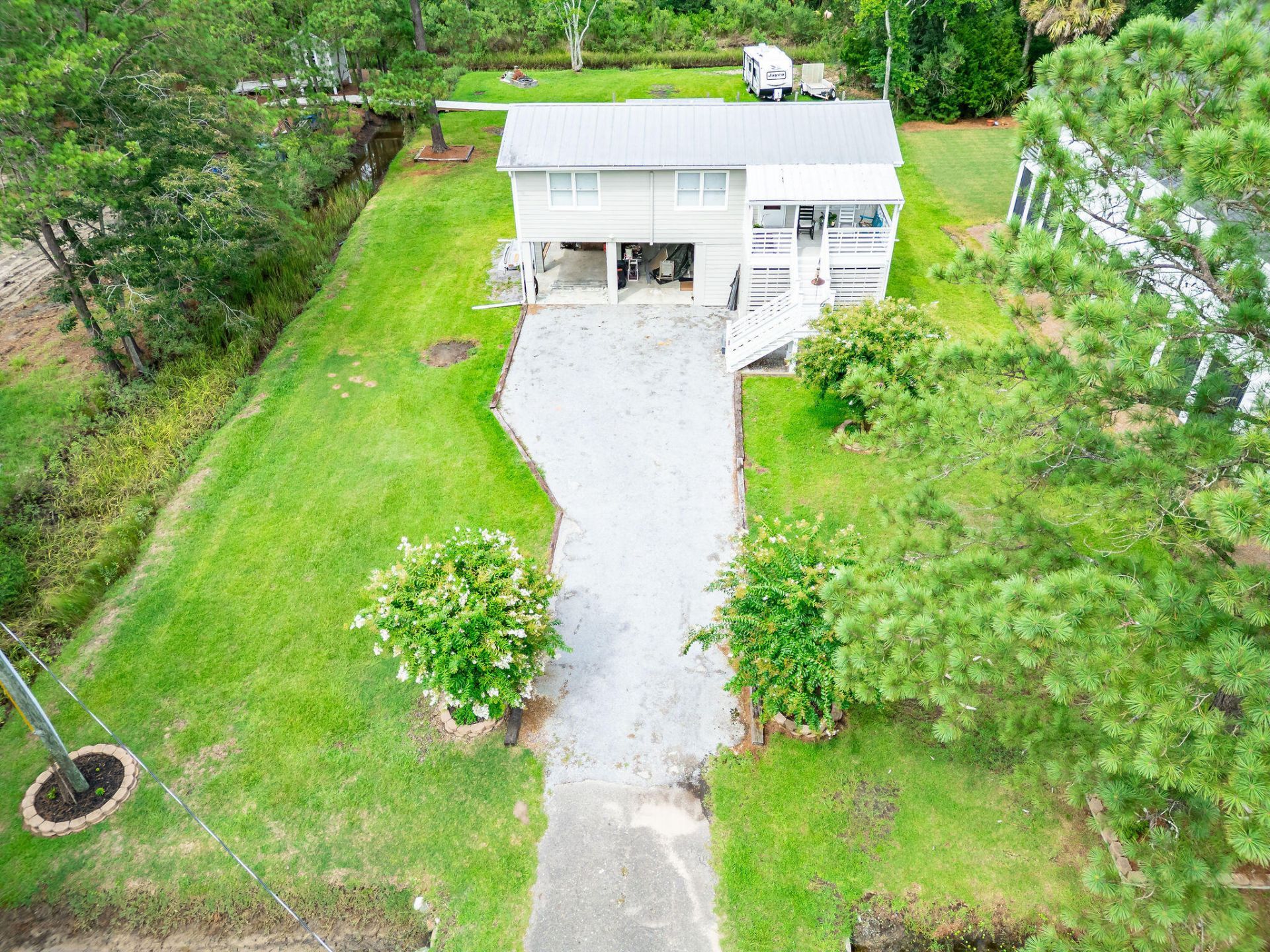 1575 Macoma Drive Photo 4