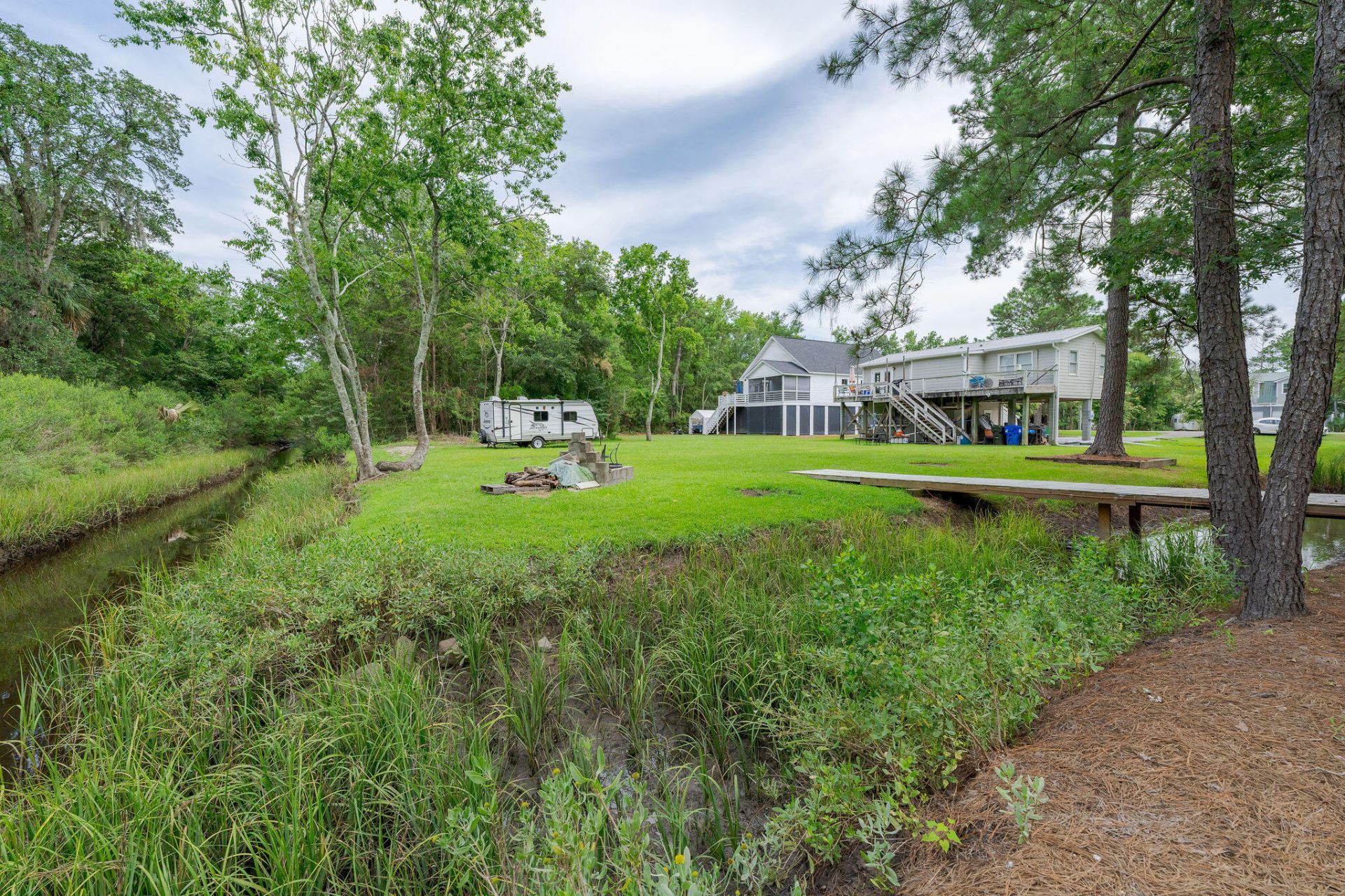 1575 Macoma Drive Photo 9