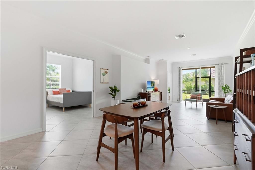 1689 Alameda Dr, Naples, FL 34120 Photo