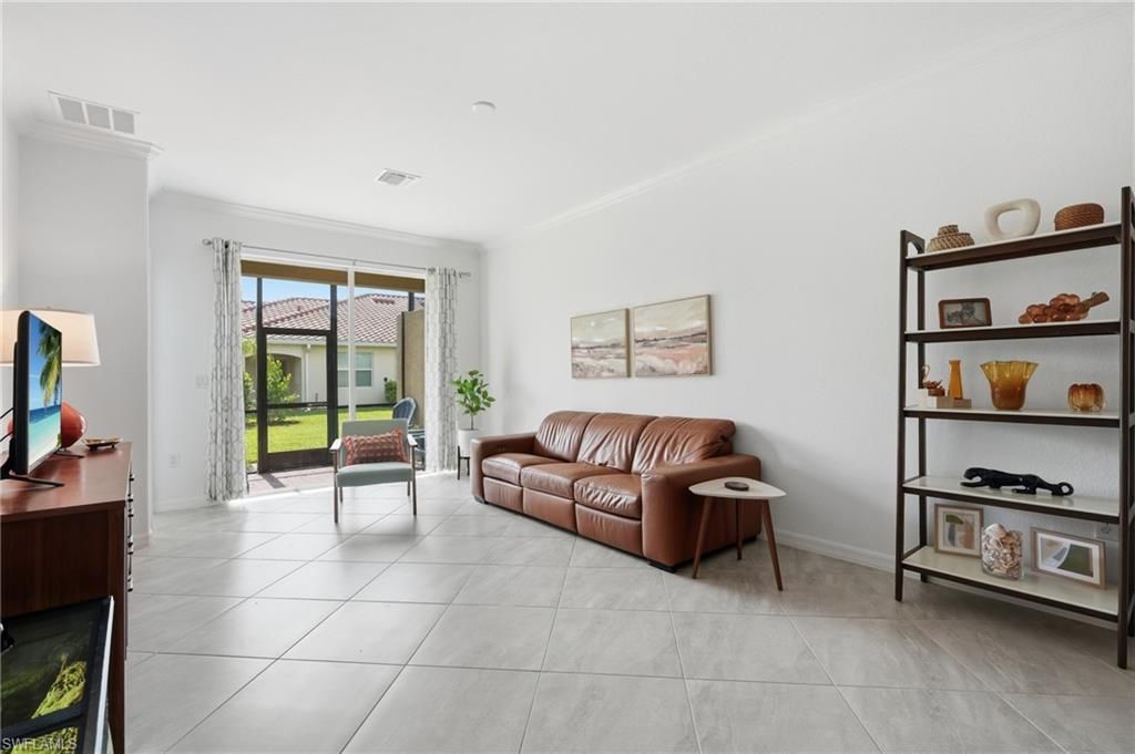 1689 Alameda Dr, Naples, FL 34120 Photo