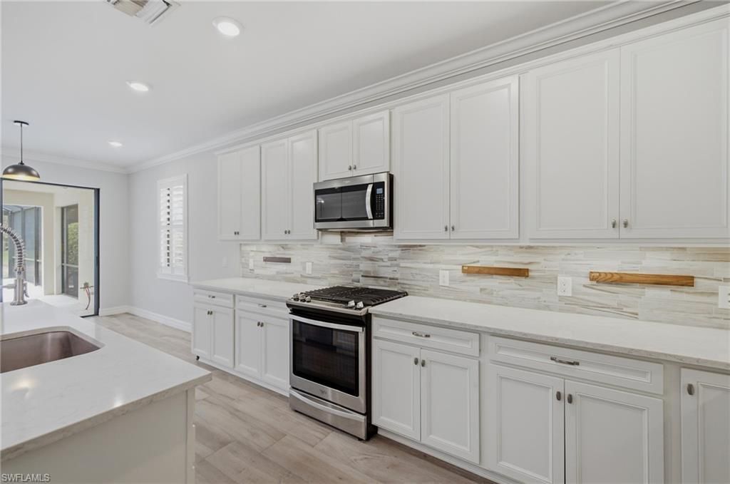 16277 Borelle Cir, Naples, FL 34110 Photo