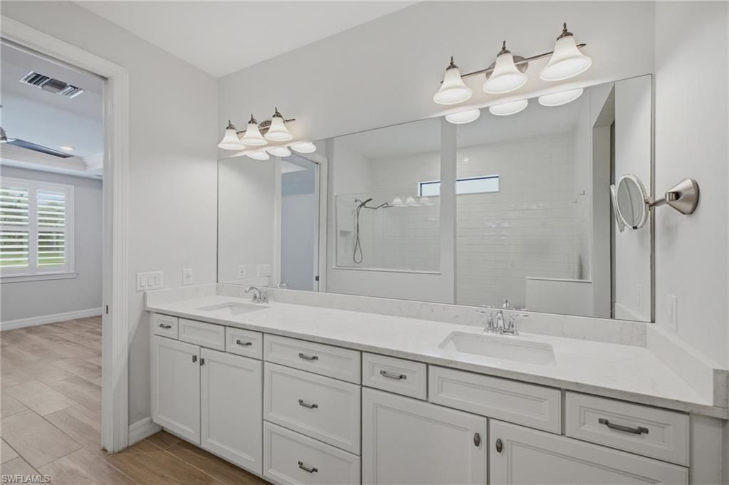 16277 Borelle Cir, Naples, FL 34110 Photo