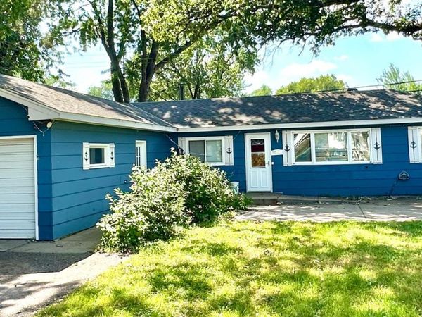 5011 Vera Cruz Avenue N, Crystal, MN 55429
