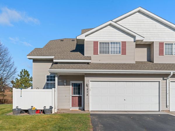 1824 Bridgewater Boulevard S, Cambridge, MN 55008