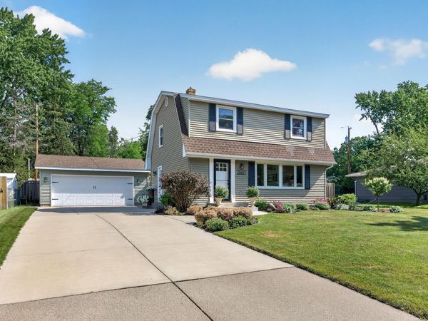 2607 Valley View Place , White Bear Lake, MN 55110
