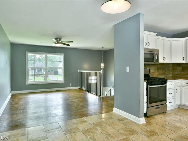8143 Venice Heights Drive NE, Warren, OH 44484 Photo 18