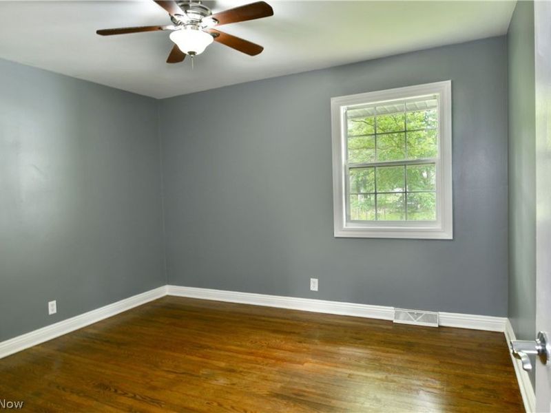 8143 Venice Heights Drive NE, Warren, OH 44484 Photo 33