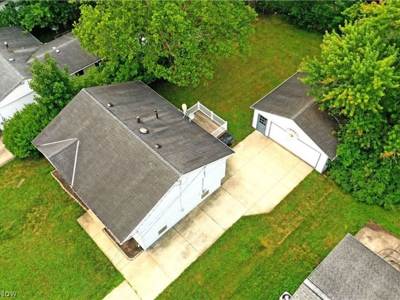 8143 Venice Heights Drive NE, Warren, OH 44484 Photo 7