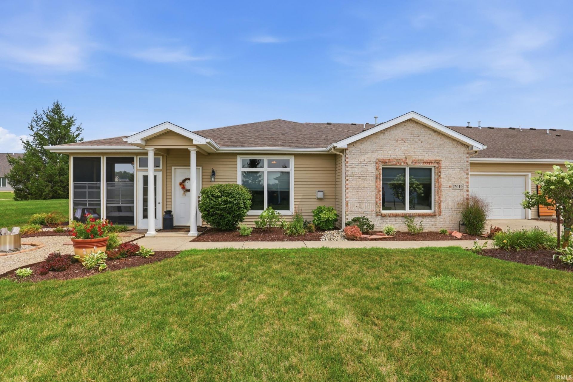 12019 Cross Winds Way, Fort Wayne, IN 46818 Main Photo