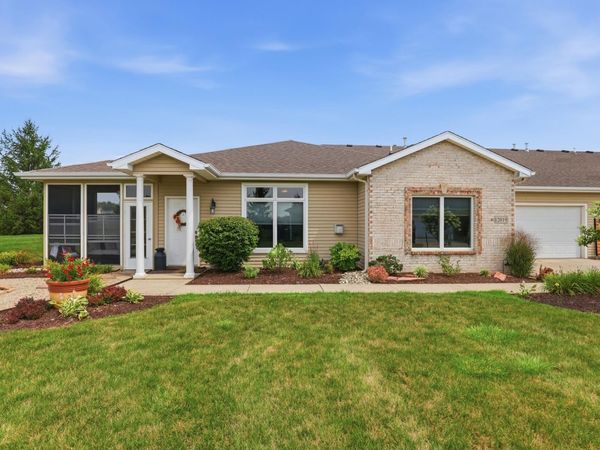12019 Cross Winds Way, Fort Wayne, IN 46818