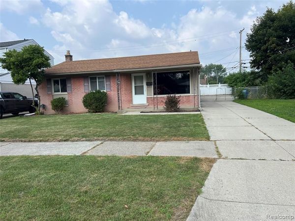 736 Forest Street , Westland, MI 48186
