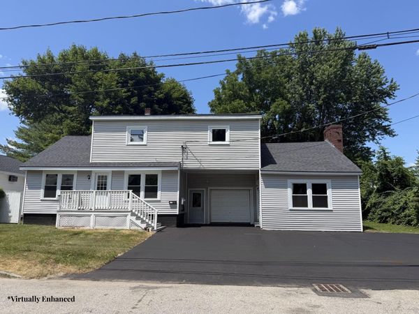 27 Flanders Street , Auburn, ME 04210