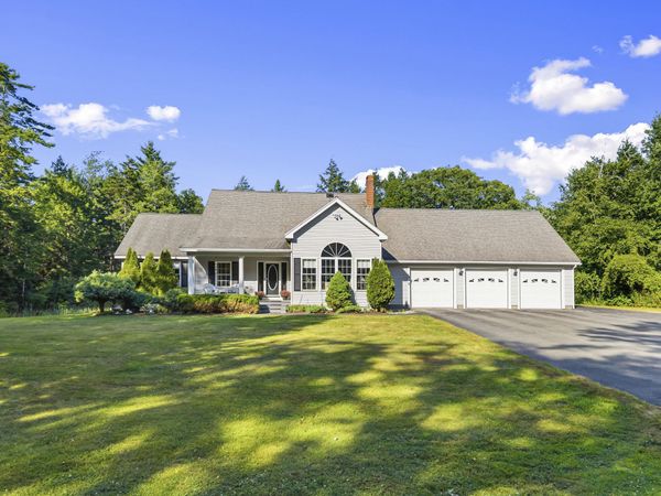79 Beaver Pond Road , Topsham, ME 04086