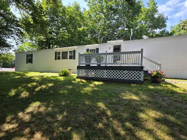 18 Hilltop Court , Turner, ME 04282