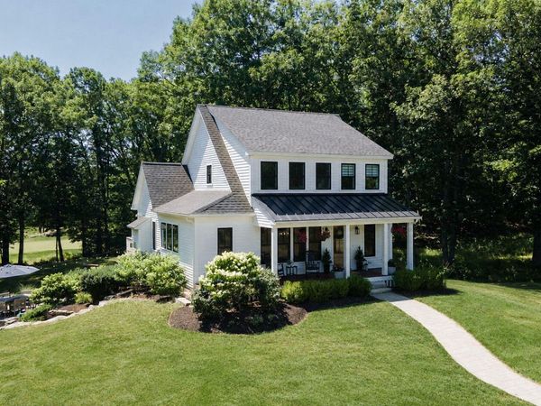 337 Pine Hill Road, York, ME 03902