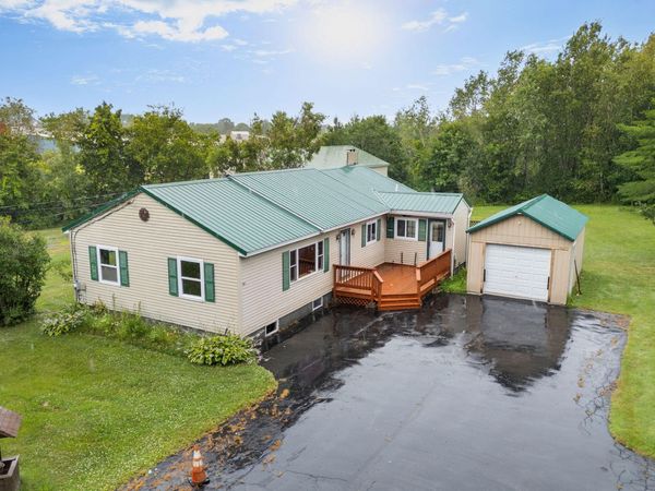 56 Heywood Road , Winslow, ME 04901