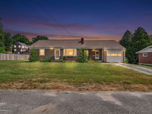 184 Harvard Street , Auburn, ME 04210
