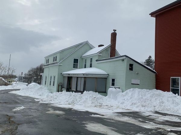 57 Oxford Street , Augusta, ME 04330
