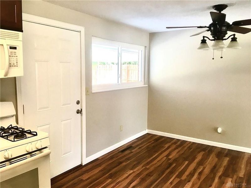 4316 Leston Avenue, Huber Heights, OH 45424 Photo 9