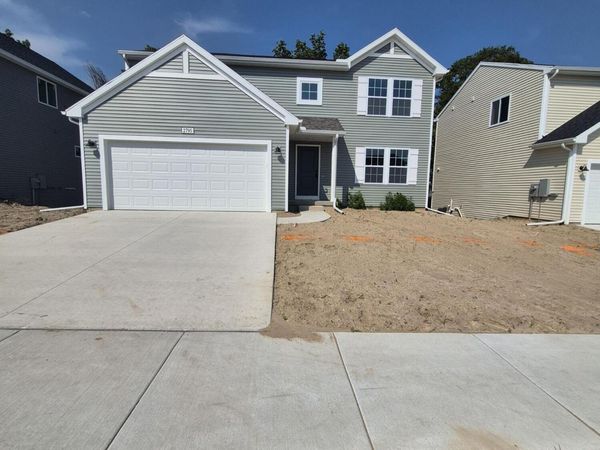 2795 Sanderling Court SE, Grand Rapids, MI 49508