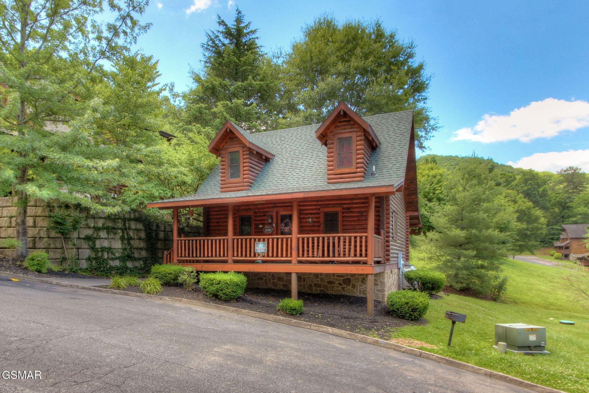 3140 Smoky Ridge Way , Sevierville, TN 37862 Main Photo
